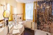 Best Western Plus Ostseehotel Waldschloesschen - Guest room bath