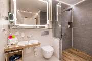 Best Western Plus Parkhotel Erding - Guest room bath