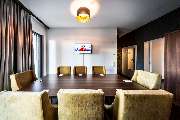 Best Western Plus Royal Suites - Suite