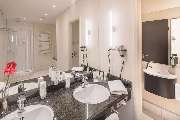 Best Western Premier Castanea Resort Hotel - Guest room bath