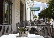 Best Western Premier Grand Hotel Russischer Hof - Café terrace