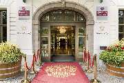 Best Western Premier Grand Hotel Russischer Hof - Hotel entrance
