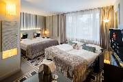 Best Western Premier Parkhotel Kronsberg - Deluxe Room with extra beds
