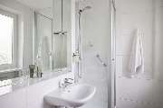 Best Western Raphael Hotel Altona - Bathroom