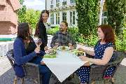 Best Western Wein-und Parkhotel Nierstein - Food and Drink