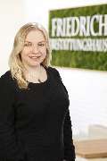 Bestattungshaus Friedrich - Alicia Liebald
Empfang und Telefon
Erste Ansprechpartnerin