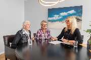 Bestattungshaus Martin Loch GmbH - Vorsorgeberatung mit Sarah Schmidt-Immendorf
