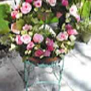 Blumen & Dekoration | Rita Roth | München - Kranz aus Rosen Blumenladen | Rita Roth  | München