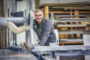 Blumen Risse GmbH & Co. KG - Blumen Risse Werkstätten mit Schreinerei an der Zentrale.
