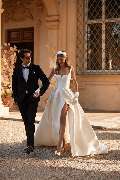Brautmode & Hochzeitsmode A.T. Moda Sposa in Freiburg im Breisgau - GALLERY