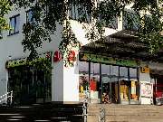 Bromelia-Apotheke am Kaufland - Aussenansicht der Bromelia-Apotheke am Kaufland