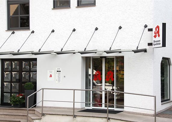 Brunnen-Apotheke - Aussenansicht der Brunnen-Apoth …