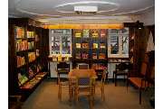 Buchhandlung Kreutzer - GALLERY