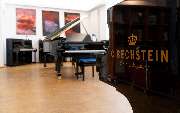 C. Bechstein Centrum Augsburg GmbH - Auf vielen Bühnen sind unsere Instrumente bereits eingesetzt. Pianisten freuen sich mit unseren Instrumenten Ihnen ein vollkommendes Klangergebnis zu präsentieren. Achten Sie bei Ihrem nächsten Konzertbesuch auf einen 