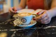 Cafe im Hugendubel - GALLERY