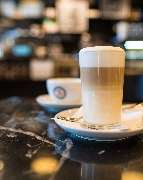 Cafe im Hugendubel - Latte Macchiato