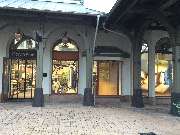 Calvin Klein Outlet - GALLERY