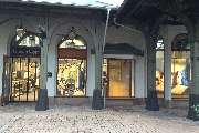 Calvin Klein Outlet - GALLERY