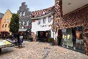 Calvin Klein Outlet - GALLERY