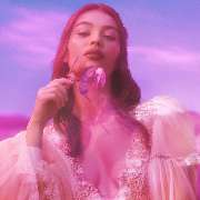 Charlotte Tilbury - GALLERY