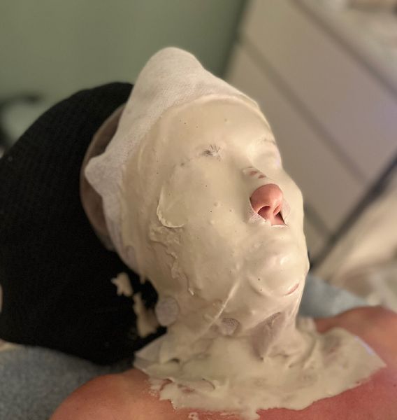 Contura Cosmetics - GALLERY