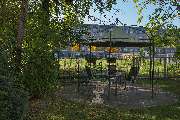 CURATA Pflegewohnzentrum Friedrichstadt - CURATA Pflegewohnzentrum Friedrichstadt Dresden Garten