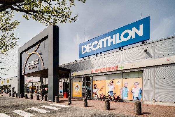 DECATHLON Oststeinbek - Storefront