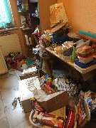 Der Transporter Wohnungs Haus  und Kellerräumung - 9