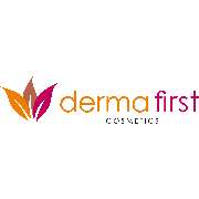 Derma First Cosmetics - Das Logo von Dermafirst Cosmetics zeigt eine stilisierte dreiteilige Blattgrafik in Orange, Braun und Magenta. Rechts daneben befindet sich der Schriftzug „dermafirst“ in einer klaren, modernen Sans-Serif-Typografie, wobei „derma“ 
