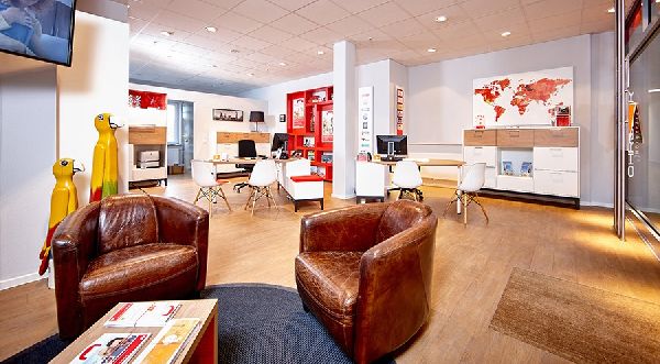 DERTOUR Reisebüro - GALLERY