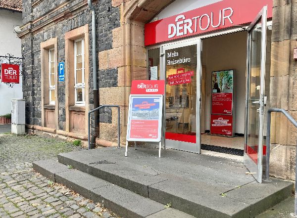 DERTOUR Reisebüro - GALLERY