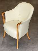 Design-Polsterei Schneeberger - Sessel in Leder bezogen