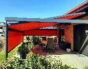 DeSoTec Schwerin GmbH - Pergola m. geraden FS + 3x Zip - 20240915_144052 - nach links.jpg