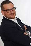 DEVK Versicherungen: Abidin Keskin - GALLERY