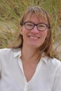 DEVK Versicherungen: Andrea Hecker - GALLERY