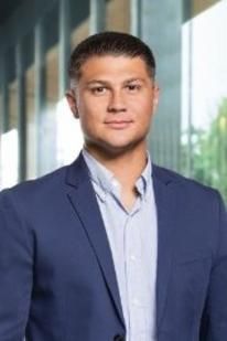 DEVK Versicherungen: David Ahunbaev - GALLERY