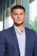 DEVK Versicherungen: David Ahunbaev - GALLERY