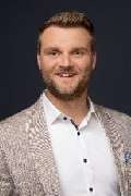DEVK Versicherungen: Jonas Röhrs - GALLERY