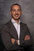DEVK Versicherungen: Maximilian Mense - GALLERY