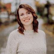 DEVK Versicherungen: Michaela Tratz - Janine Croppen - Assistenz in unserer DEVK Versicherungsagentur in Wiehl