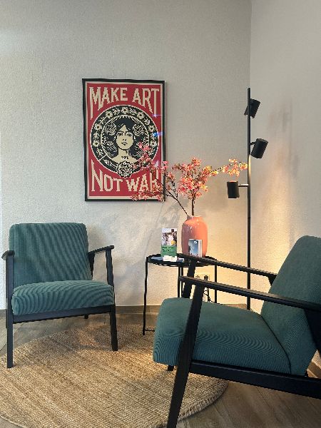 DEVK Versicherungen: Susanne Gerards - Wartebereic …