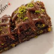 DIVAN Café Kleve - Baklava mit Schokoladenfüllung