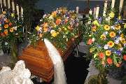 Doreen Malonn-Petschack Bestattungshaus Petschack - GALLERY