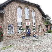 Dorf-Apotheke - 1