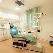 Dr. med. dent. Andi Kison Zahnarzt - GALLERY