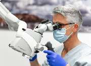 Dr. med. dent. Mark L. Grohmann m.sc. Zahnarzt - 4