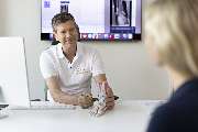 Dr. med. Gerret Hochholz Auromedicum Privatpraxis für Orthopädie - GALLERY