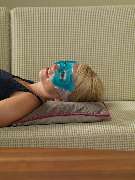 Dr. Winkler GmbH & Co. KG - Dr. Winkler Hot-Cold Maske Art.Nr. 560 - die Warm-Kalt-Kompresse in Form einer Augenmaske wird verwendet bei Kopfschmerzen, Schwellungen oder Verkühlungen. 