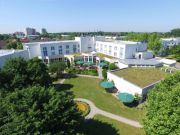 Luftaufnahme bzw. Luftbild mit Drohne eines Hotels - Referenz 5 - DROHNEN-LUFTBILDER360 Ludwigshafen | Eindrucksvolle Luftaufnahmen, Ludwigshafen