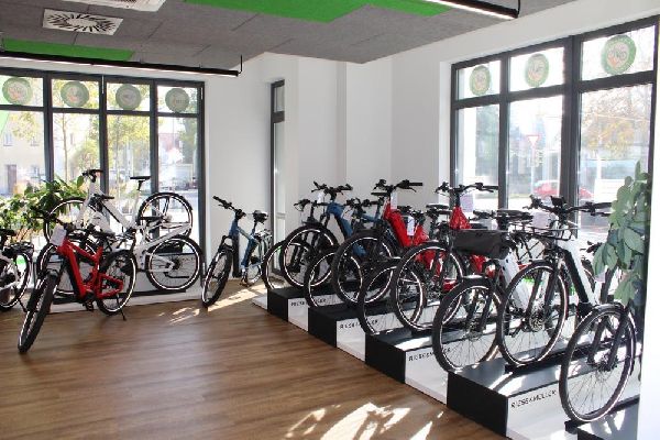 e-motion e-Bike Welt, Dreirad- & Lastenfahrrad-Zen …